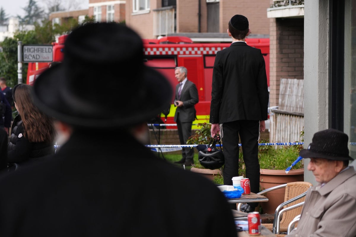 Antisemitic Arson on Highfield Road: Ambulances Torched in Golders Green